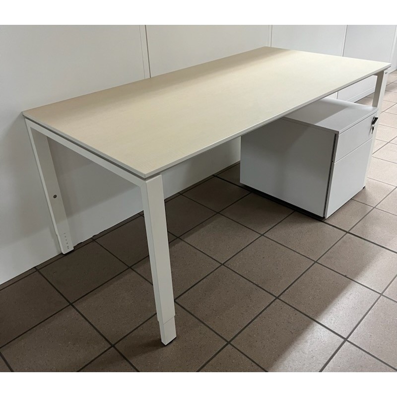 Bureau 160 cm érable réglable en hauteur