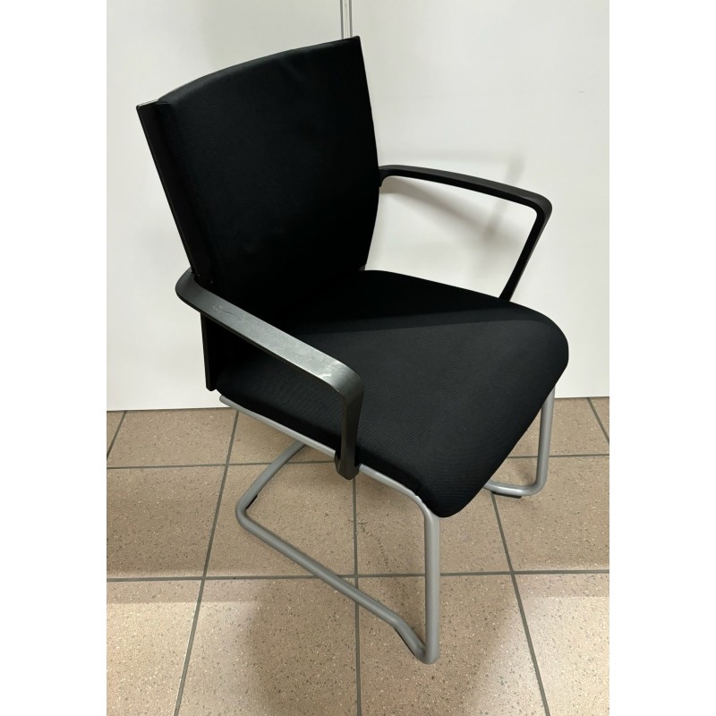 Lot de 2 chaises noir avec accoudoirs