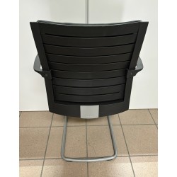 Lot de 2 chaises noir avec accoudoirs