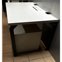 Bureau 140 cm gris coco