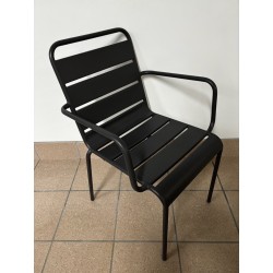 Chaise métal