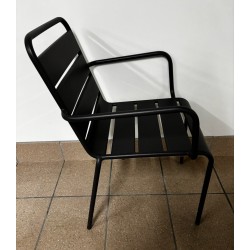 Chaise métal