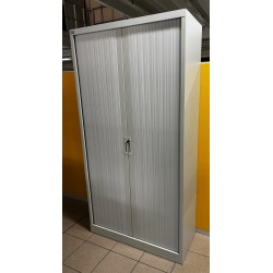 Armoire métal gris clair