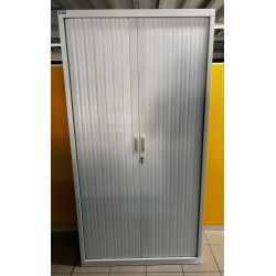 Armoire métal gris clair