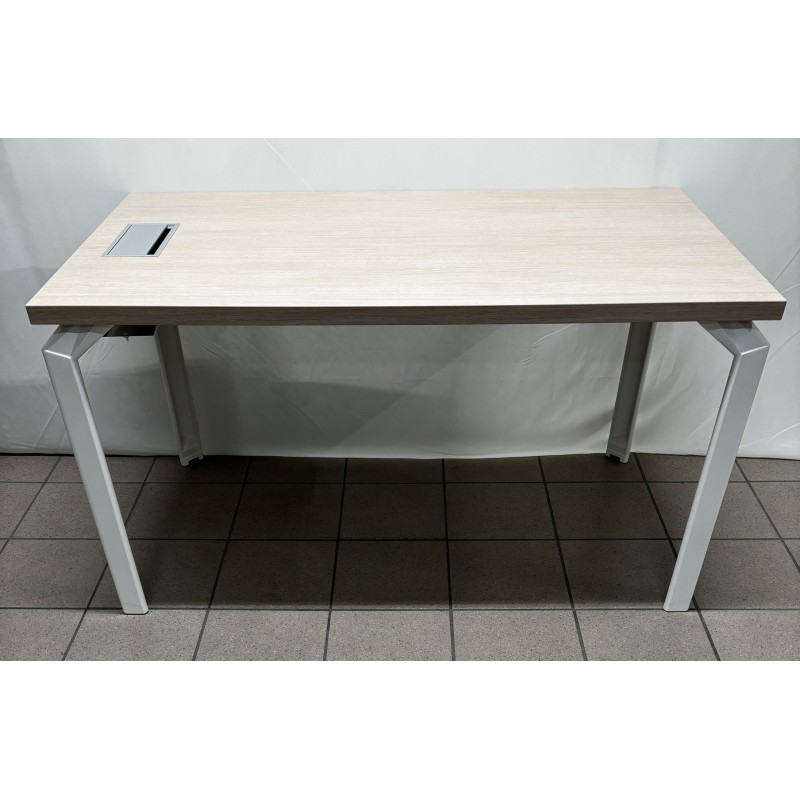 Table de réunion 140 cm