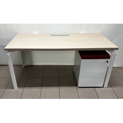 Bureau 140 cm acacia