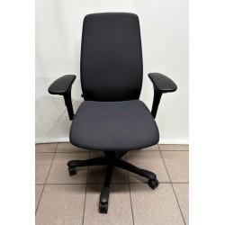 Fauteuil à roulettes KINNARPS