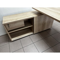 Bureau avec crédence