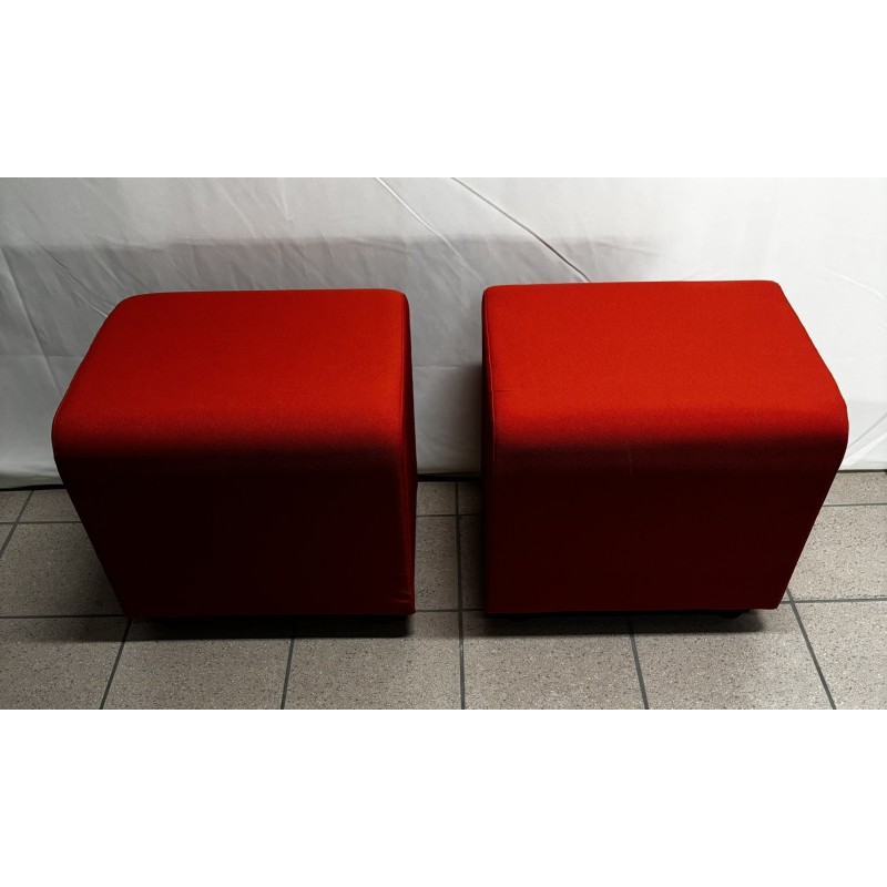 Lot de deux poufs