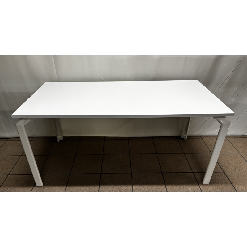 Table 160 cm