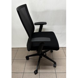 Fauteuil à roulettes
