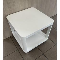 Table basse carré
