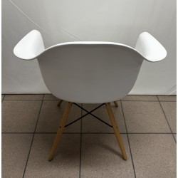 Lot de 2 chaises coque