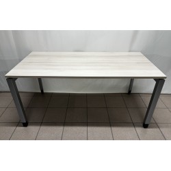 Bureau 160 cm acacia