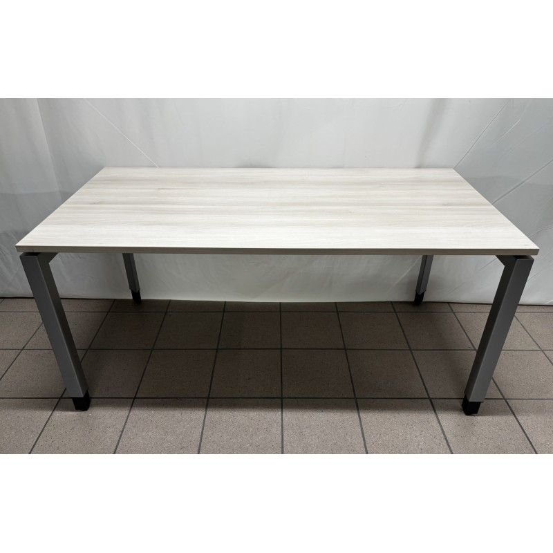 Bureau 160 cm acacia