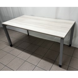 Bureau 160 cm acacia