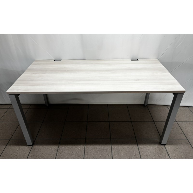 Bureau droit 160 cm acacia